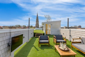 State St B by AvantStay French Quarter Rooftop Aesthetic Design